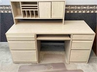 White Washed Laminated Wooden Desk