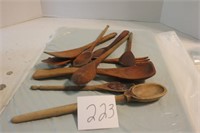 WOODEN UTENSILS