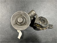 Ford water pump?  and horn
