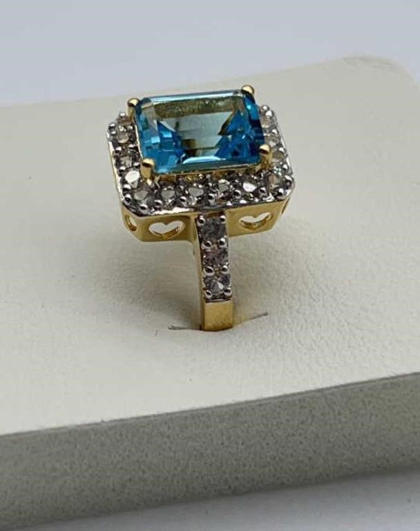 Blue London Topaz & white shapphire ring size 7