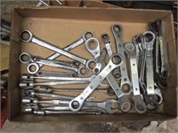 Ratcheting & Open / Socket Wrenches
