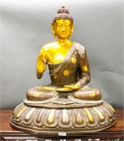 Large Gilt Bronze Shakyamuni Buddha Statue