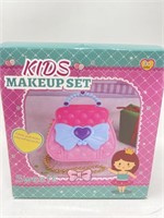 New Kids Makeup Set With Purse and Crown