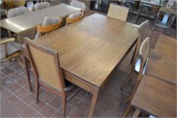 Kitchen Table with 2 Chairs