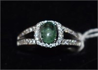 Sterling Silver Ring w/ Cabochon Emerald & White