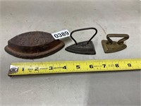 3 assorted cast irons
