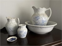 Pitcher and basin set
