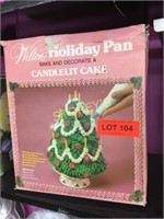 Wilton Holiday Pan