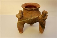 PRE-COLUMBIAN COSTA RICA THREE-FOOTED BOWL