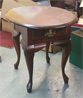 SINGLE DRAWER END TABLE