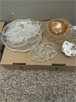 OFFSITE MELFORT: Crystal trays & bowls