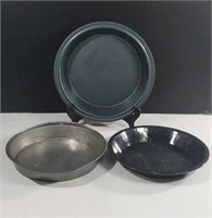 Metal Pie Plates- 1x Black and