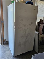 FRIGIDAIR UPRIGHT FREEZER (WORKS) 1999