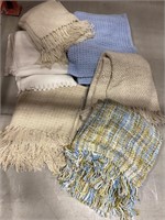 Lot of 6 Asstd High End Throws