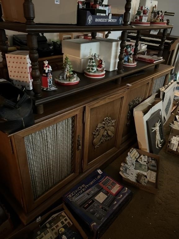 Older Wooden Radio Cabinet (Empty)