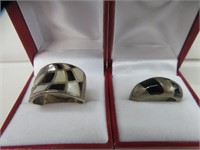 2 LADIES STERLING SILVER RINGS