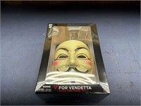 V for Vendetta Book and Mask Set