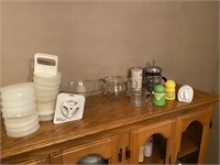 Lot of Various Kitchen Cooking Items and Aides.