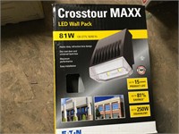 Cross tour max LED wall pack