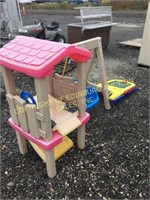 LITTLE TIKES SWING/SLIDE & CHALK BOARD