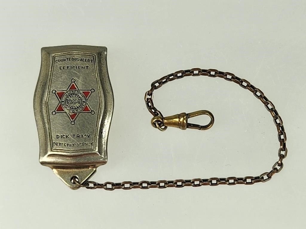 1934 VINTAGE DICK TRACY DETECTIVE AGENCY WATCH FOB