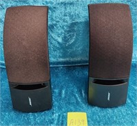 11 - PAIR OF BOSE SPEAKERS (A139)