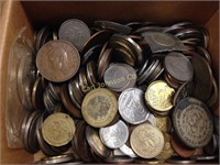 LOT OF FOREIGN COINS