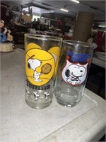 2pc Snoopy collectors glasses