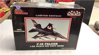 Limited edition F-16 Falcon 1:32 scale die cast