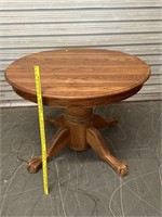 Claw Foot Round Tiger Oak Table 42"