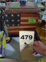 Patriotic Americana chest/stand