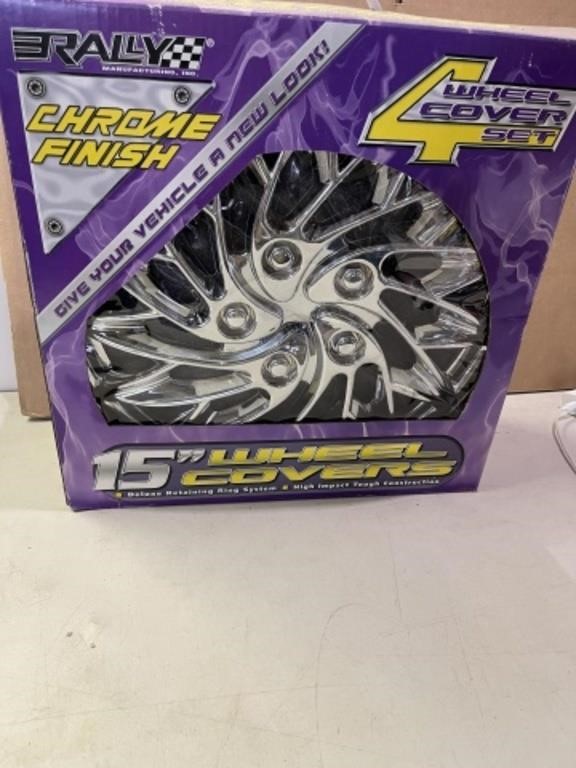 SET of RALLY 15" WHEEL COVERS (NEW IN BOX)