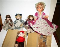 A Very Lg. Grouping Of Boyds Bears & Dolls -