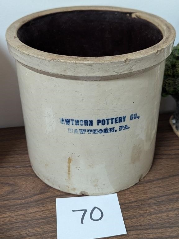 Hawthorn Pottery Co. One Gallon Crock