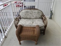 Lot #115 Bentwood wicker style settee and