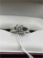 14KT WHITE GOLD SOLITAIRE DIAMOND ENGAGEMENT RING