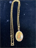 IMMACULATE HEART OF MARY PENDANT ON 22 “ CHAIN