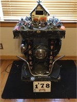 Harley Davidson Display w/ 1/64 motorcycles &