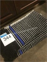 (5) ACCENT RUGS