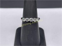 14K WHITE GOLD FIVE DIAMOND BAND