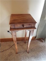 Repro Telephone Table