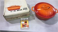 Casron flame orange cast iron cook pot with lid,