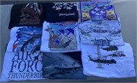 W - LOT OF 9 GRAPHIC TEES SIZE XL (Q6)