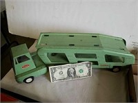 Vintage Tonka car carrier