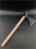 Hand forged throwing tomahawk, with wood handle, o