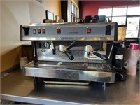 NUOVA SIMONELLI ESPRESSO / CAPPUCCINO MACHINE - SE