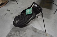 Used Golf bag - lots of zippered compartments