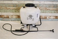 4 Gallon Backpack Sprayer