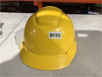 3M YELLOW HARD HAT