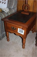 Solid Maple Young Republic Side Table 21 x 20 x